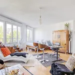 Guestready - Luminous Studio Apartment In The 11Th Arron